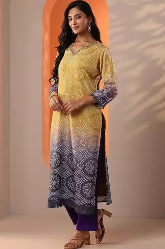women ethnic motifs printed regular kurta with trousers & with dupatta