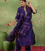ethnic motifs yoke design sequinned straight kurta with trousers & dupatta