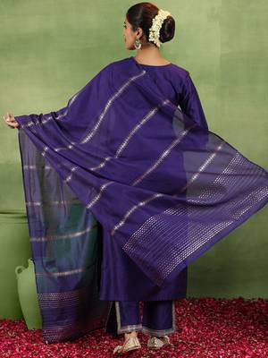 ethnic motifs yoke design sequinned straight kurta with trousers & dupatta 5