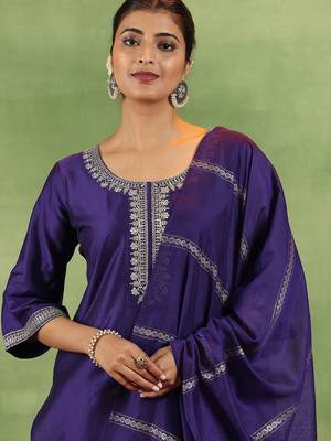 ethnic motifs yoke design sequinned straight kurta with trousers & dupatta 6