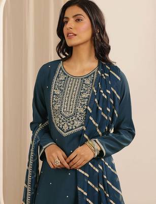 floral embroidered round neck silk blend kurta with trousers & dupatta 2