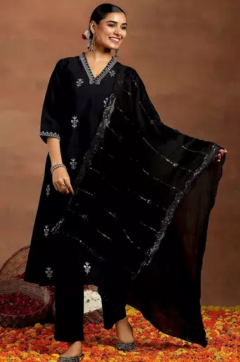 floral embroidered kurta with trouser & dupatta