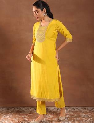 floral yoke design kurta with trouser & dupatta 4