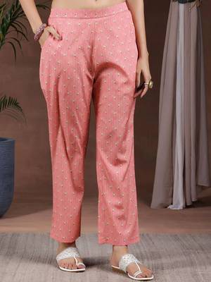 floral printed keyhole neck straight kurta with trousers & dupatta 3