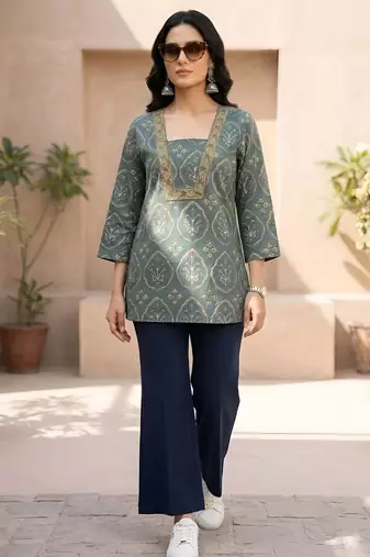 Green  pure cotton printed tunic for women