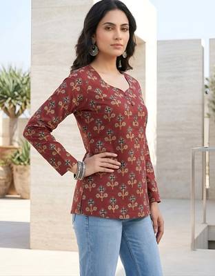Maroon  pure cotton printed tunic for women 4