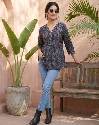 Black  pure cotton printed tunic for women 5