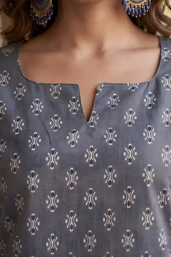 Grey  pure cotton printed tunic for women