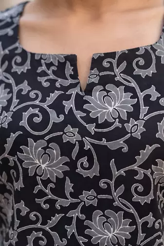 Black  pure cotton printed tunic for women