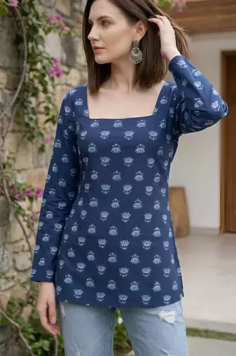 Blue  pure cotton printed tunic for women