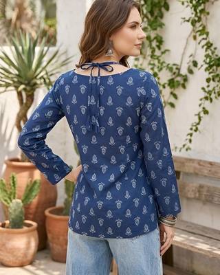 Blue  pure cotton printed tunic for women 4