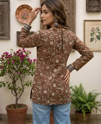 Brown  pure cotton printed tunic for women 4