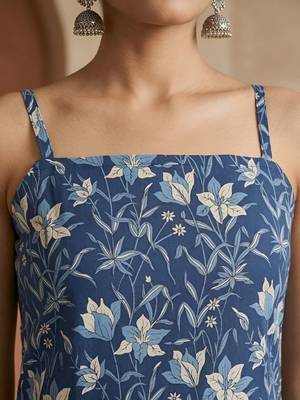 Blue  pure cotton printed tunic for women 4