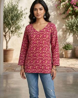Pink  pure cotton printed tunic for women 1