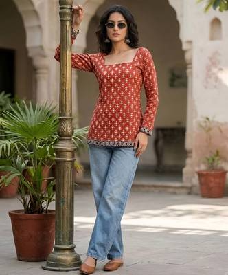 Red  pure cotton printed tunic for women 3