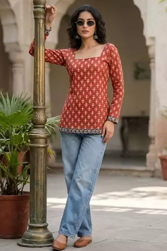 Red  pure cotton printed tunic for women