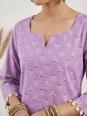 Purple  pure cotton printed tunic for women 4
