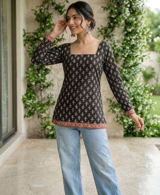 Black  pure cotton printed tunic for women 3