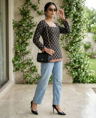 Black  pure cotton printed tunic for women 5