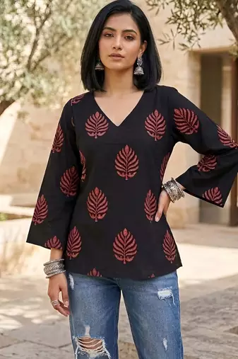 Black  pure cotton printed tunic for women