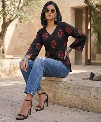 Black  pure cotton printed tunic for women 2