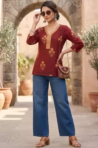 Maroon  pure cotton printed tunic for women
