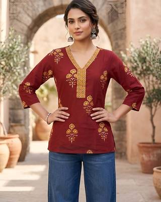 Maroon  pure cotton printed tunic for women 2