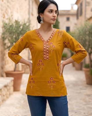Yellow  pure cotton printed tunic for women 3