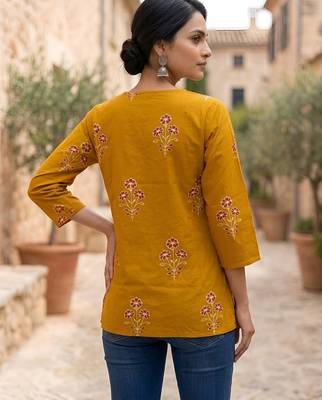 Yellow  pure cotton printed tunic for women 4