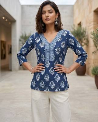 Blue  pure cotton printed tunic for women 3
