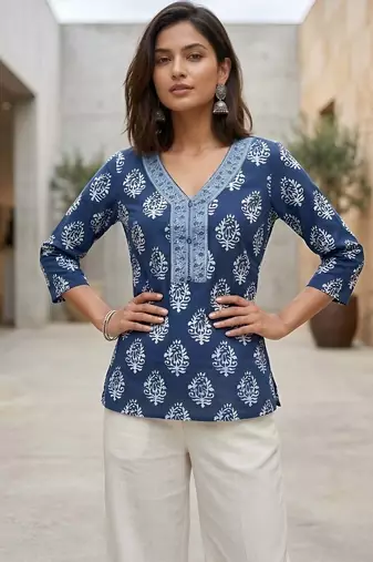 Blue  pure cotton printed tunic for women