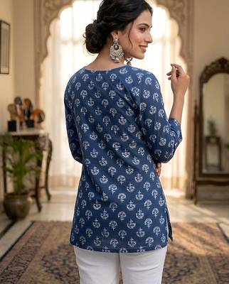 Blue  pure cotton printed tunic for women 4