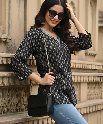 Black  pure cotton printed tunic for women 2