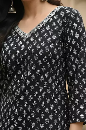 Black  pure cotton printed tunic for women