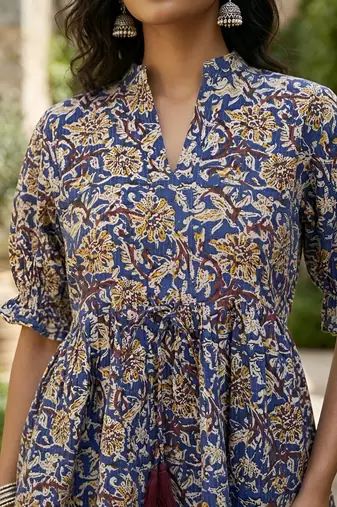 Blue  pure cotton printed tunic for women