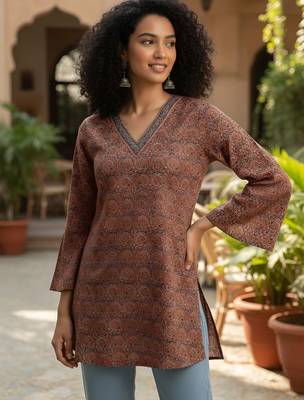 Maroon  pure cotton printed tunic for women 3