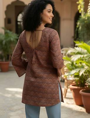 Maroon  pure cotton printed tunic for women 4