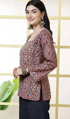 Maroon  pure cotton printed tunic for women 5