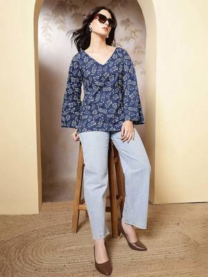 Blue  pure cotton printed tunic for women 5