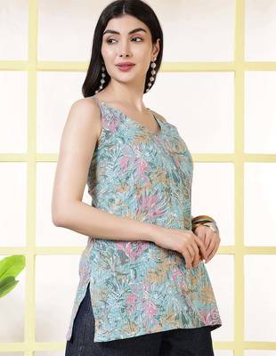 Blue  pure cotton printed tunic for women 5
