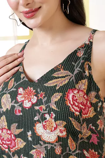 Green  pure cotton printed tunic for women