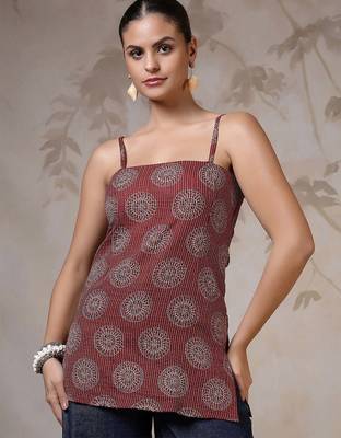 Maroon  pure cotton printed tunic for women 1