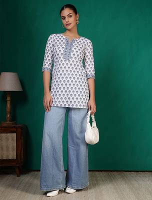 Off white  pure cotton printed tunic for women 5