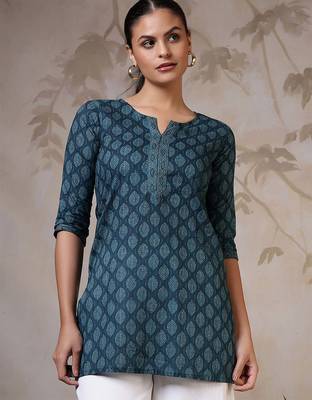 Teal  pure cotton printed tunic for women 1