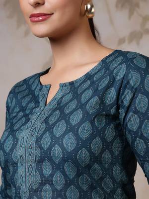 Teal  pure cotton printed tunic for women 3