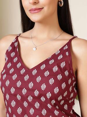 Burgundy  pure cotton printed tunic for women 4