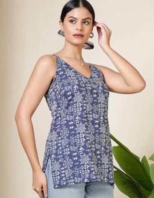 Blue  pure cotton printed tunic for women 5