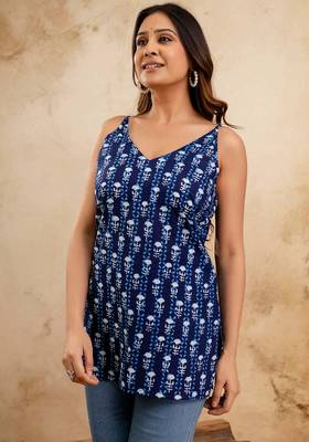 Blue  pure cotton printed tunic for women 5