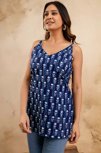 Blue  pure cotton printed tunic for women