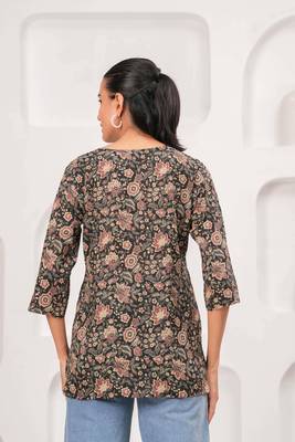 Black  pure cotton printed tunic for women 4
